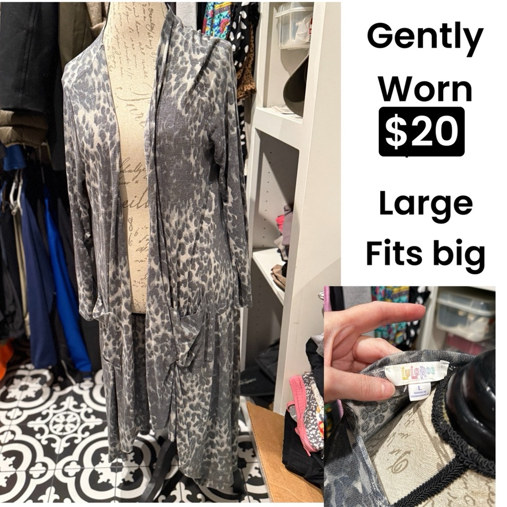 LuLaRoe Gray Leopard Open-Front Duster